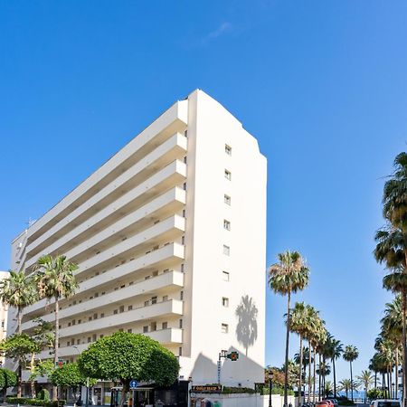 מארבלה Beach Front Apartment With Pool מראה חיצוני תמונה