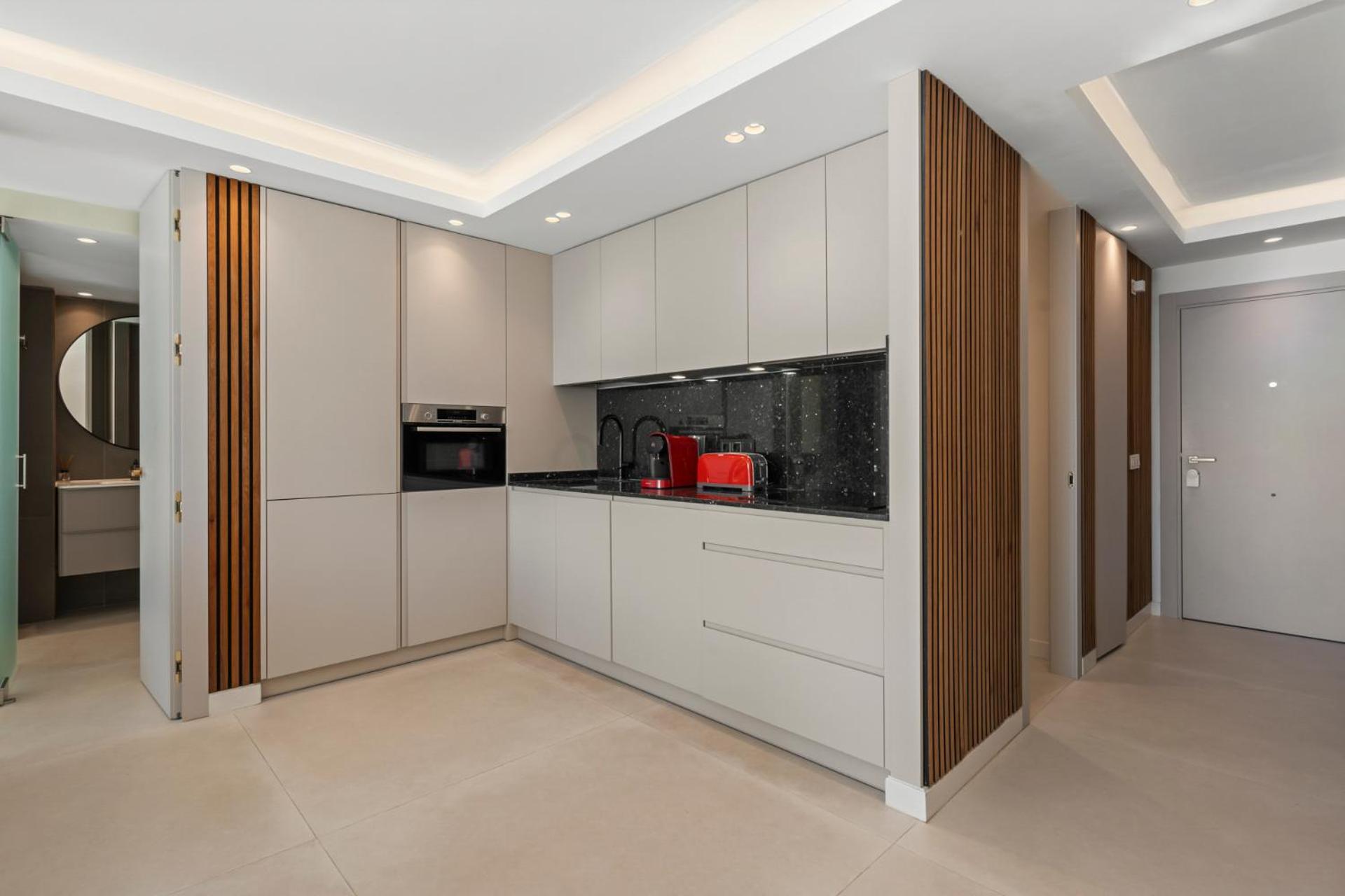 מארבלה Beach Front Apartment With Pool מראה חיצוני תמונה
